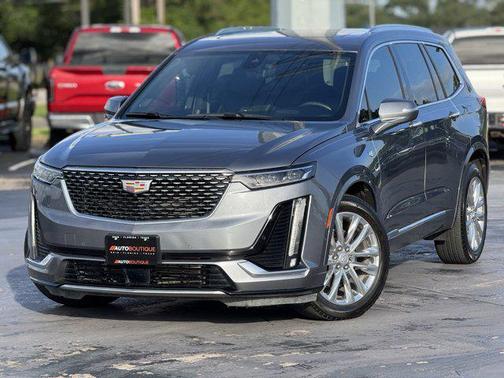 2022 Cadillac XT6 Premium Luxury AWD