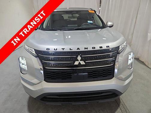 2024 Mitsubishi Outlander ES 2.5 2WD