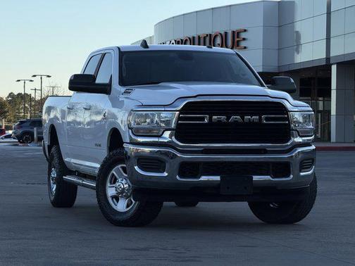 2020 RAM 2500 Big Horn Crew Cab 4X4 6'4' Box