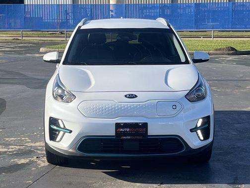 Snow White Pearl 2020 Kia Niro EV EX