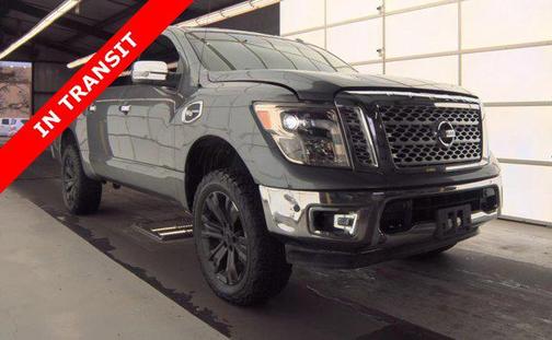 2017 Nissan Titan SL