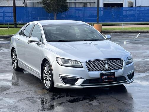 Ingot Silver Metallic 2018 Lincoln MKZ Premiere