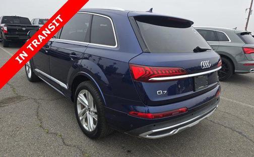 2022 Audi Q7 55 Premium Plus