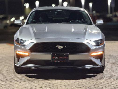 2021 Ford Mustang EcoBoost