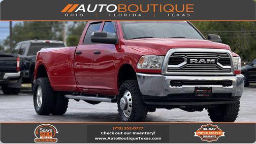 2017 RAM 3500 Tradesman Crew Cab 4x4 8' Box