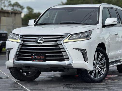 2017 Lexus LX 570 Base