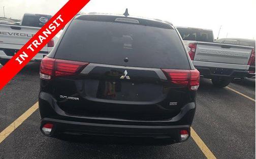 2020 Mitsubishi Outlander SE