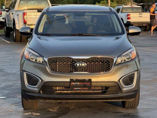 2017 Kia Sorento L