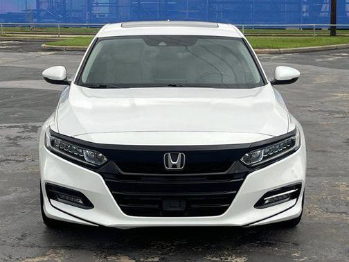 Platinum White Pearl 2019 Honda Accord Hybrid EX-L