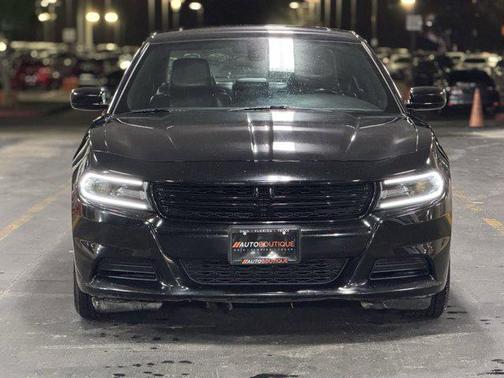 2019 Dodge Charger SXT