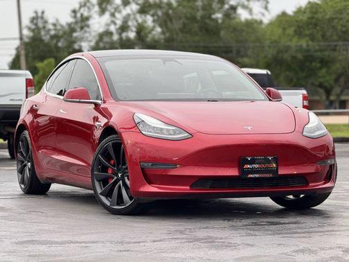 2020 Tesla Model 3 Performance