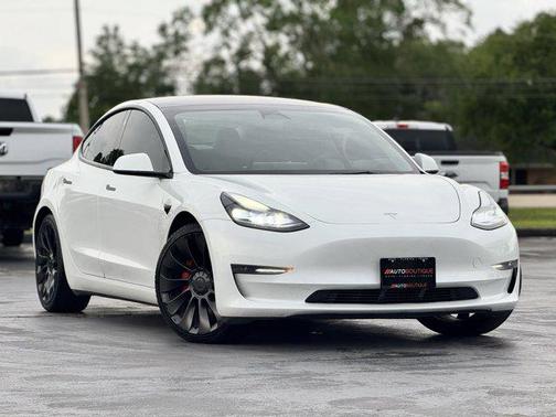 2023 Tesla Model 3 Performance