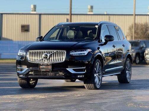 2023 Volvo XC90 B6 Plus 7-Seater