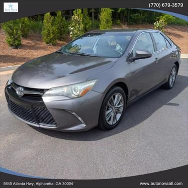 2016 Toyota Camry SE