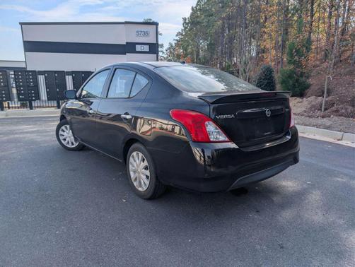 2018 Nissan Versa 1.6 SV