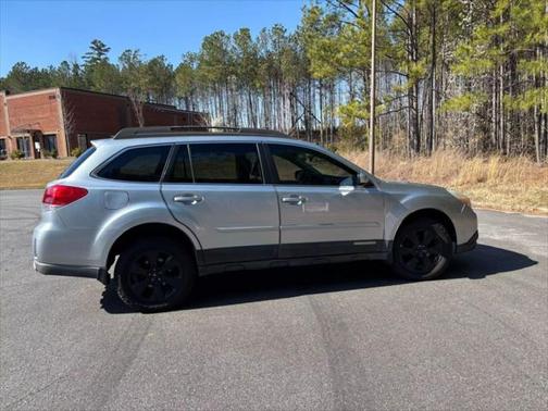 2012 Subaru Outback 2.5i Premium