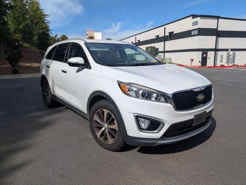 2016 Kia Sorento EX
