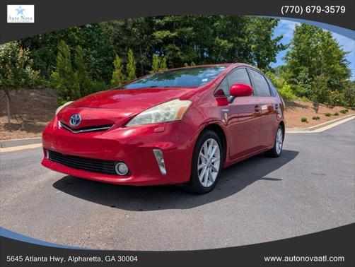 2014 Toyota Prius v Five