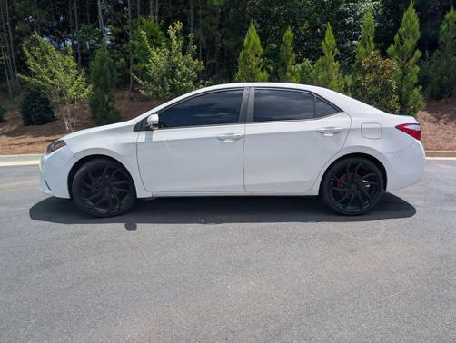 2016 Toyota Corolla LE Plus