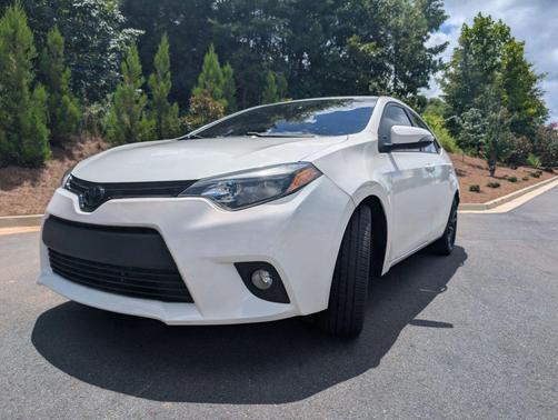 2016 Toyota Corolla LE Plus