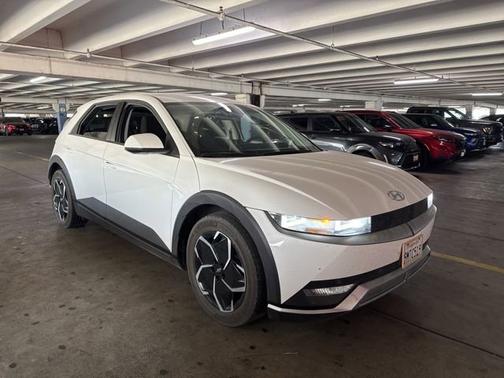 White 2024 Hyundai IONIQ 5 SEL