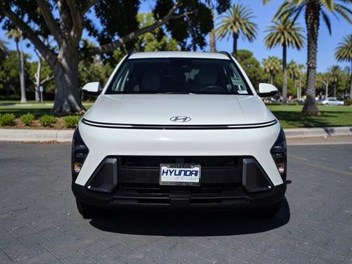 White 2025 Hyundai KONA SEL