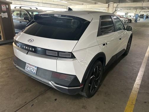 White 2023 Hyundai IONIQ 5 SEL
