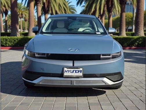 2022 Hyundai IONIQ 5 SEL