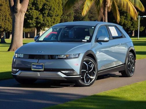 2024 Hyundai IONIQ 5 SEL