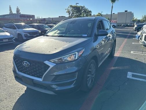 2021 Hyundai TUCSON SEL