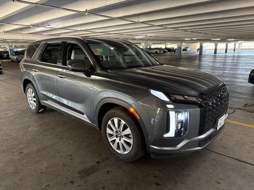 Gray 2025 Hyundai PALISADE SEL