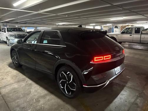 Black 2024 Hyundai IONIQ 5 SEL