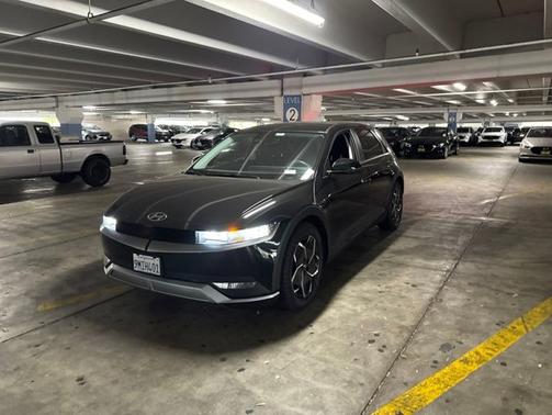 Black 2024 Hyundai IONIQ 5 SEL