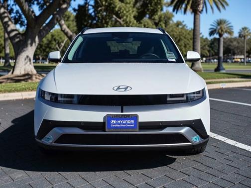 2025 Hyundai IONIQ 5 SEL