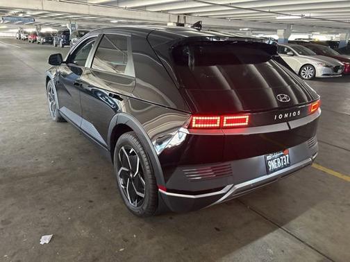 Black 2024 Hyundai IONIQ 5 SEL