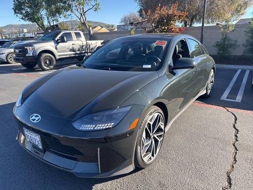 2023 Hyundai IONIQ 6 Limited