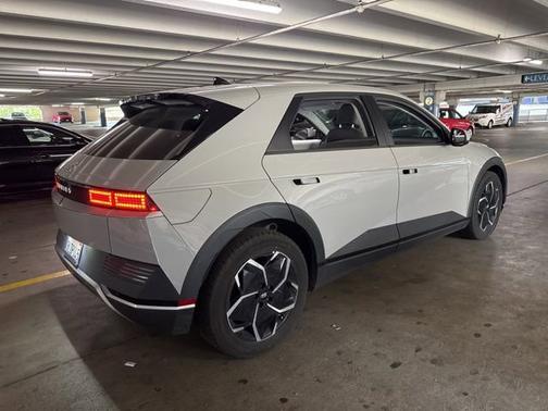 Gray 2024 Hyundai IONIQ 5 SEL