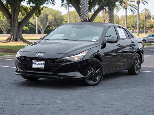 2023 Hyundai ELANTRA HEV Blue