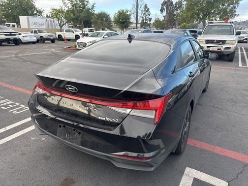 2023 Hyundai ELANTRA HEV Blue