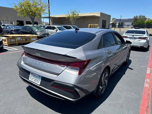 Gray 2025 Hyundai ELANTRA SEL Sport