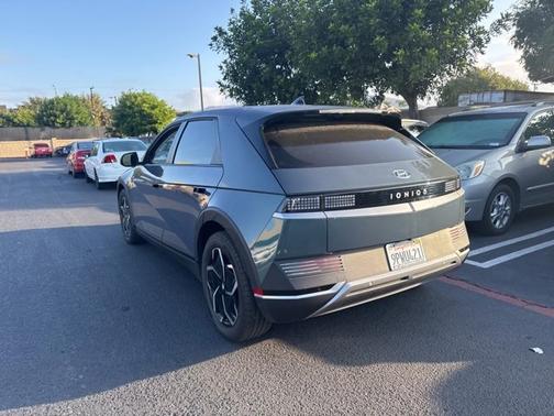 2024 Hyundai IONIQ 5 SEL