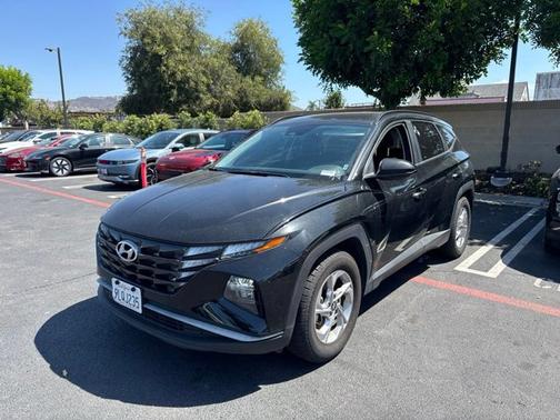 Black 2024 Hyundai TUCSON SEL