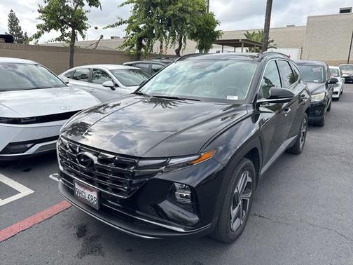 Black 2023 Hyundai TUCSON Plug-In Hybrid Limited