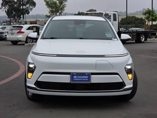 2024 Hyundai KONA EV SEL