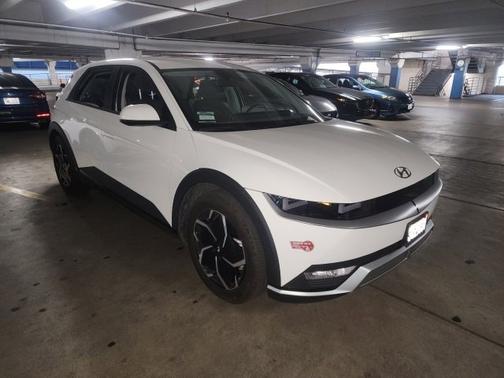 2024 Hyundai IONIQ 5 SEL