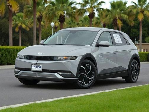 2024 Hyundai IONIQ 5 SEL