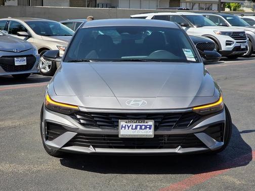 2025 Hyundai ELANTRA HEV SEL Sport