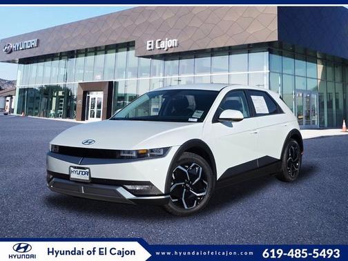 2024 Hyundai IONIQ 5 SEL