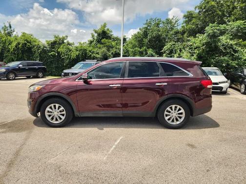 Sangria Red 2017 Kia Sorento LX