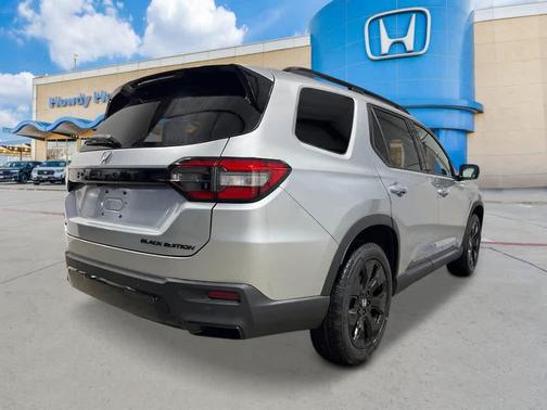 2026 Honda Pilot Black Edition